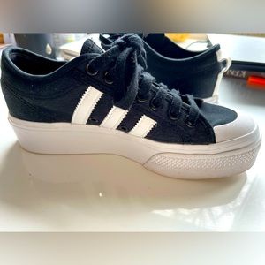 Women Adidas Nizza Platform shoes black size 8 - as new